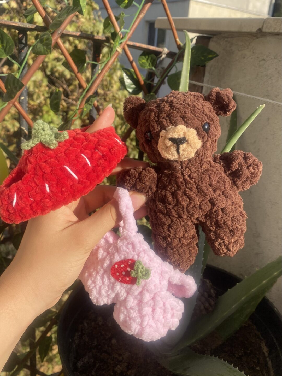 Ягодово Мече с Аксесоари – Амигуруми