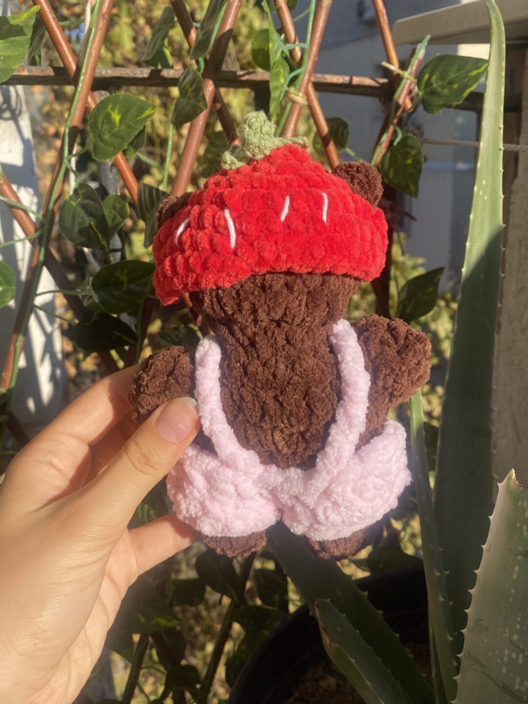 Ягодово Мече с Аксесоари – Амигуруми