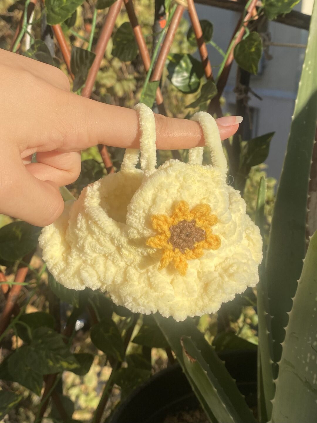 IMG_2465 Слънчогледово Мече с Аксесоари – Амигуруми